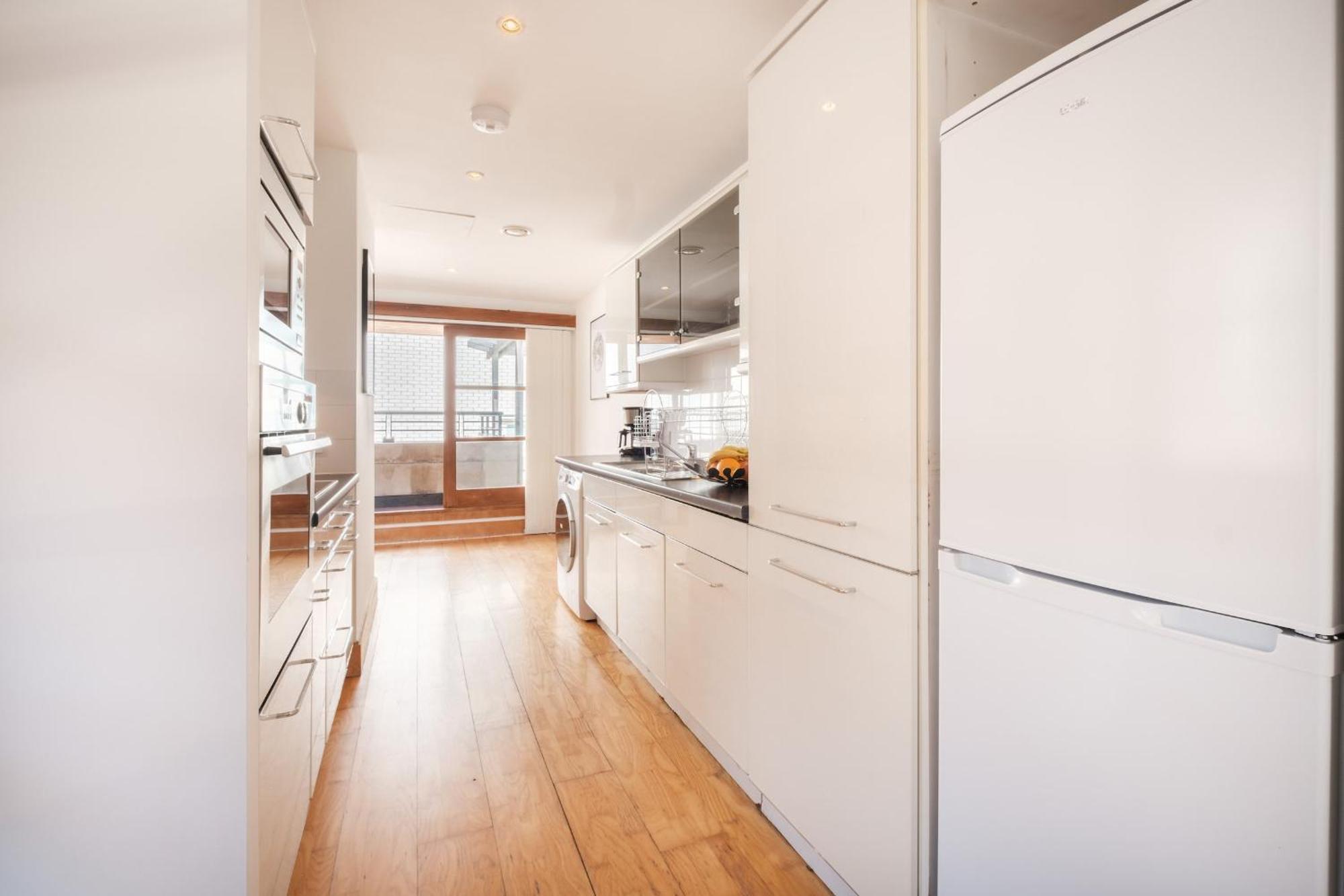2Br Penthouse With Terrace - Heart Of Holborn - Cityapartmentstay Лондон Екстериор снимка
