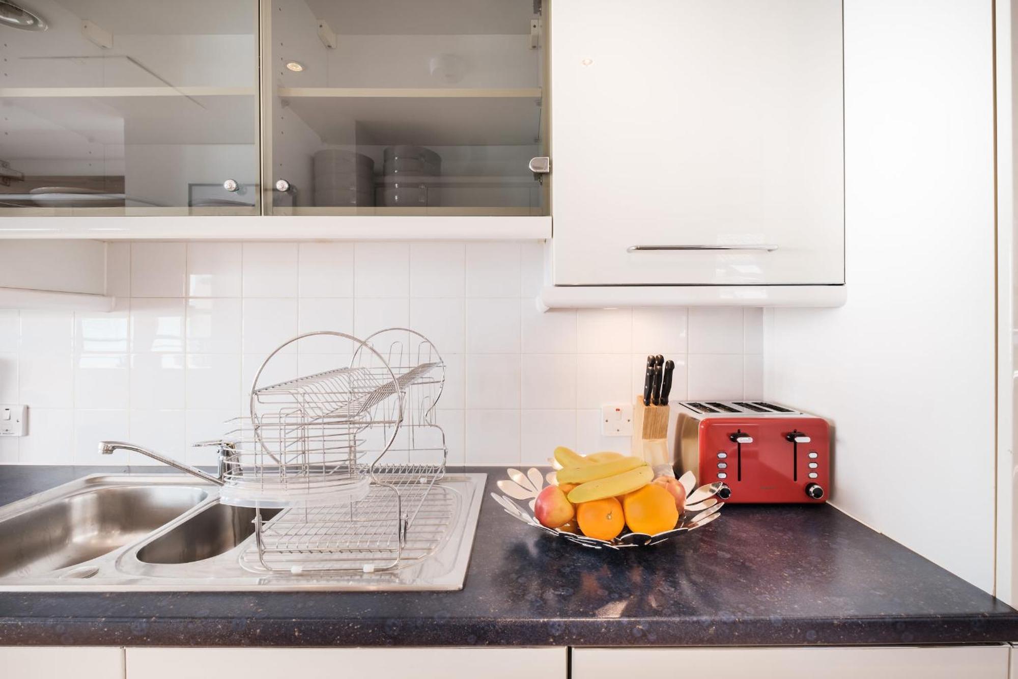 2Br Penthouse With Terrace - Heart Of Holborn - Cityapartmentstay Лондон Екстериор снимка